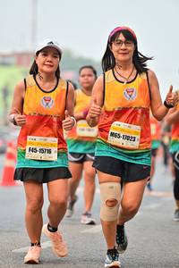 BIB: 17023, 15716
                            <button type="button" onclick="openModal(7869214)" class="btn btn-primary btn-sm float-right btn-popup" data-toggle="modal" data-target=".modal-high-quality">
                        <i class="fas fa-shopping-cart"></i> Add to Cart
                    </button>
                                            <button type="button" onclick="isThisMe(7869214, true)" class="btn btn-success btn-sm float-right btn-popup btn-isme hidden" data-toggle="tooltip" data-placement="bottom" title="นี่คือรูปของคุณใช่ไหม คลิกที่นี่เพื่อเอาเข้าอัลบั้ม">
                        <i class="fas fa-plus"></i> Add to album
                    </button>
                    <button type="button" onclick="isThisMe(7869214, false)" class="btn btn-warning btn-sm float-right btn-popup btn-isnotme hidden">
                        <i class="fas fa-ban"></i> Remove from album
                    </button>