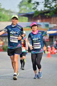 BIB: 40915, 40454
                            <button type="button" onclick="openModal(8482359)" class="btn btn-primary btn-sm float-right btn-popup" data-toggle="modal" data-target=".modal-high-quality">
                        <i class="fas fa-shopping-cart"></i> Add to Cart
                    </button>
                                            <button type="button" onclick="isThisMe(8482359, true)" class="btn btn-success btn-sm float-right btn-popup btn-isme hidden" data-toggle="tooltip" data-placement="bottom" title="นี่คือรูปของคุณใช่ไหม คลิกที่นี่เพื่อเอาเข้าอัลบั้ม">
                        <i class="fas fa-plus"></i> Add to album
                    </button>
                    <button type="button" onclick="isThisMe(8482359, false)" class="btn btn-warning btn-sm float-right btn-popup btn-isnotme hidden">
                        <i class="fas fa-ban"></i> Remove from album
                    </button>