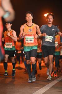 BIB: 402400, 21849, 2041
                            <button type="button" onclick="openModal(7587133)" class="btn btn-primary btn-sm float-right btn-popup" data-toggle="modal" data-target=".modal-high-quality">
                        <i class="fas fa-shopping-cart"></i> Add to Cart
                    </button>
                                            <button type="button" onclick="isThisMe(7587133, true)" class="btn btn-success btn-sm float-right btn-popup btn-isme hidden" data-toggle="tooltip" data-placement="bottom" title="นี่คือรูปของคุณใช่ไหม คลิกที่นี่เพื่อเอาเข้าอัลบั้ม">
                        <i class="fas fa-plus"></i> Add to album
                    </button>
                    <button type="button" onclick="isThisMe(7587133, false)" class="btn btn-warning btn-sm float-right btn-popup btn-isnotme hidden">
                        <i class="fas fa-ban"></i> Remove from album
                    </button>
