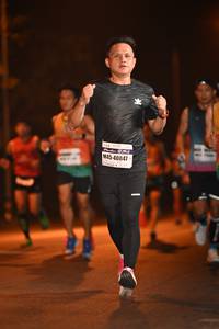 BIB: 100, 40847
                            <button type="button" onclick="openModal(7769670)" class="btn btn-primary btn-sm float-right btn-popup" data-toggle="modal" data-target=".modal-high-quality">
                        <i class="fas fa-shopping-cart"></i> Add to Cart
                    </button>
                                            <button type="button" onclick="isThisMe(7769670, true)" class="btn btn-success btn-sm float-right btn-popup btn-isme hidden" data-toggle="tooltip" data-placement="bottom" title="นี่คือรูปของคุณใช่ไหม คลิกที่นี่เพื่อเอาเข้าอัลบั้ม">
                        <i class="fas fa-plus"></i> Add to album
                    </button>
                    <button type="button" onclick="isThisMe(7769670, false)" class="btn btn-warning btn-sm float-right btn-popup btn-isnotme hidden">
                        <i class="fas fa-ban"></i> Remove from album
                    </button>