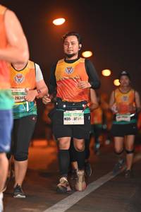 BIB: 2630, 5595
                            <button type="button" onclick="openModal(7629972)" class="btn btn-primary btn-sm float-right btn-popup" data-toggle="modal" data-target=".modal-high-quality">
                        <i class="fas fa-shopping-cart"></i> Add to Cart
                    </button>
                                            <button type="button" onclick="isThisMe(7629972, true)" class="btn btn-success btn-sm float-right btn-popup btn-isme hidden" data-toggle="tooltip" data-placement="bottom" title="นี่คือรูปของคุณใช่ไหม คลิกที่นี่เพื่อเอาเข้าอัลบั้ม">
                        <i class="fas fa-plus"></i> Add to album
                    </button>
                    <button type="button" onclick="isThisMe(7629972, false)" class="btn btn-warning btn-sm float-right btn-popup btn-isnotme hidden">
                        <i class="fas fa-ban"></i> Remove from album
                    </button>