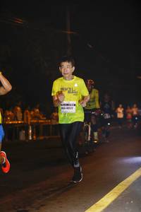 BIB: 40572
                            <button type="button" onclick="openModal(8068927)" class="btn btn-primary btn-sm float-right btn-popup" data-toggle="modal" data-target=".modal-high-quality">
                        <i class="fas fa-shopping-cart"></i> Add to Cart
                    </button>
                                            <button type="button" onclick="isThisMe(8068927, true)" class="btn btn-success btn-sm float-right btn-popup btn-isme hidden" data-toggle="tooltip" data-placement="bottom" title="นี่คือรูปของคุณใช่ไหม คลิกที่นี่เพื่อเอาเข้าอัลบั้ม">
                        <i class="fas fa-plus"></i> Add to album
                    </button>
                    <button type="button" onclick="isThisMe(8068927, false)" class="btn btn-warning btn-sm float-right btn-popup btn-isnotme hidden">
                        <i class="fas fa-ban"></i> Remove from album
                    </button>