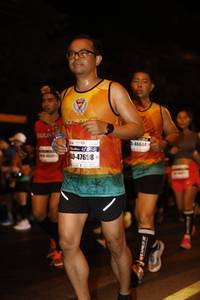 BIB: 4660, 47698
                            <button type="button" onclick="openModal(8062401)" class="btn btn-primary btn-sm float-right btn-popup" data-toggle="modal" data-target=".modal-high-quality">
                        <i class="fas fa-shopping-cart"></i> Add to Cart
                    </button>
                                            <button type="button" onclick="isThisMe(8062401, true)" class="btn btn-success btn-sm float-right btn-popup btn-isme hidden" data-toggle="tooltip" data-placement="bottom" title="นี่คือรูปของคุณใช่ไหม คลิกที่นี่เพื่อเอาเข้าอัลบั้ม">
                        <i class="fas fa-plus"></i> Add to album
                    </button>
                    <button type="button" onclick="isThisMe(8062401, false)" class="btn btn-warning btn-sm float-right btn-popup btn-isnotme hidden">
                        <i class="fas fa-ban"></i> Remove from album
                    </button>