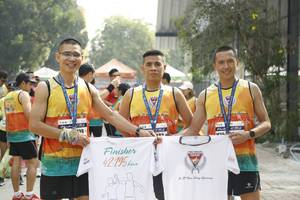 BIB: 42195
                            <button type="button" onclick="openModal(8987244)" class="btn btn-primary btn-sm float-right btn-popup" data-toggle="modal" data-target=".modal-high-quality">
                        <i class="fas fa-shopping-cart"></i> Add to Cart
                    </button>
                                            <button type="button" onclick="isThisMe(8987244, true)" class="btn btn-success btn-sm float-right btn-popup btn-isme hidden" data-toggle="tooltip" data-placement="bottom" title="นี่คือรูปของคุณใช่ไหม คลิกที่นี่เพื่อเอาเข้าอัลบั้ม">
                        <i class="fas fa-plus"></i> Add to album
                    </button>
                    <button type="button" onclick="isThisMe(8987244, false)" class="btn btn-warning btn-sm float-right btn-popup btn-isnotme hidden">
                        <i class="fas fa-ban"></i> Remove from album
                    </button>