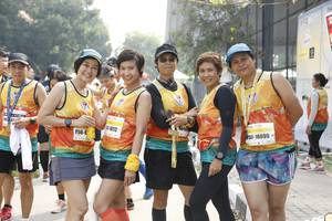 BIB: 16099
                            <button type="button" onclick="openModal(8987495)" class="btn btn-primary btn-sm float-right btn-popup" data-toggle="modal" data-target=".modal-high-quality">
                        <i class="fas fa-shopping-cart"></i> Add to Cart
                    </button>
                                            <button type="button" onclick="isThisMe(8987495, true)" class="btn btn-success btn-sm float-right btn-popup btn-isme hidden" data-toggle="tooltip" data-placement="bottom" title="นี่คือรูปของคุณใช่ไหม คลิกที่นี่เพื่อเอาเข้าอัลบั้ม">
                        <i class="fas fa-plus"></i> Add to album
                    </button>
                    <button type="button" onclick="isThisMe(8987495, false)" class="btn btn-warning btn-sm float-right btn-popup btn-isnotme hidden">
                        <i class="fas fa-ban"></i> Remove from album
                    </button>