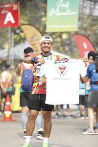 BIB: 
                            <button type="button" onclick="openModal(8988420)" class="btn btn-primary btn-sm float-right btn-popup" data-toggle="modal" data-target=".modal-high-quality">
                        <i class="fas fa-shopping-cart"></i> Add to Cart
                    </button>
                                            <button type="button" onclick="isThisMe(8988420, true)" class="btn btn-success btn-sm float-right btn-popup btn-isme hidden" data-toggle="tooltip" data-placement="bottom" title="นี่คือรูปของคุณใช่ไหม คลิกที่นี่เพื่อเอาเข้าอัลบั้ม">
                        <i class="fas fa-plus"></i> Add to album
                    </button>
                    <button type="button" onclick="isThisMe(8988420, false)" class="btn btn-warning btn-sm float-right btn-popup btn-isnotme hidden">
                        <i class="fas fa-ban"></i> Remove from album
                    </button>