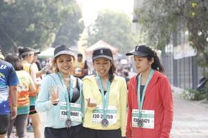 BIB: 0471, 259, 0087
                            <button type="button" onclick="openModal(8987346)" class="btn btn-primary btn-sm float-right btn-popup" data-toggle="modal" data-target=".modal-high-quality">
                        <i class="fas fa-shopping-cart"></i> Add to Cart
                    </button>
                                            <button type="button" onclick="isThisMe(8987346, true)" class="btn btn-success btn-sm float-right btn-popup btn-isme hidden" data-toggle="tooltip" data-placement="bottom" title="นี่คือรูปของคุณใช่ไหม คลิกที่นี่เพื่อเอาเข้าอัลบั้ม">
                        <i class="fas fa-plus"></i> Add to album
                    </button>
                    <button type="button" onclick="isThisMe(8987346, false)" class="btn btn-warning btn-sm float-right btn-popup btn-isnotme hidden">
                        <i class="fas fa-ban"></i> Remove from album
                    </button>