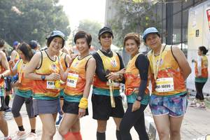 BIB: 16099
                            <button type="button" onclick="openModal(8987505)" class="btn btn-primary btn-sm float-right btn-popup" data-toggle="modal" data-target=".modal-high-quality">
                        <i class="fas fa-shopping-cart"></i> Add to Cart
                    </button>
                                            <button type="button" onclick="isThisMe(8987505, true)" class="btn btn-success btn-sm float-right btn-popup btn-isme hidden" data-toggle="tooltip" data-placement="bottom" title="นี่คือรูปของคุณใช่ไหม คลิกที่นี่เพื่อเอาเข้าอัลบั้ม">
                        <i class="fas fa-plus"></i> Add to album
                    </button>
                    <button type="button" onclick="isThisMe(8987505, false)" class="btn btn-warning btn-sm float-right btn-popup btn-isnotme hidden">
                        <i class="fas fa-ban"></i> Remove from album
                    </button>