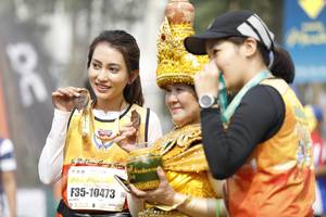 BIB: 10473
                            <button type="button" onclick="openModal(8988132)" class="btn btn-primary btn-sm float-right btn-popup" data-toggle="modal" data-target=".modal-high-quality">
                        <i class="fas fa-shopping-cart"></i> Add to Cart
                    </button>
                                            <button type="button" onclick="isThisMe(8988132, true)" class="btn btn-success btn-sm float-right btn-popup btn-isme hidden" data-toggle="tooltip" data-placement="bottom" title="นี่คือรูปของคุณใช่ไหม คลิกที่นี่เพื่อเอาเข้าอัลบั้ม">
                        <i class="fas fa-plus"></i> Add to album
                    </button>
                    <button type="button" onclick="isThisMe(8988132, false)" class="btn btn-warning btn-sm float-right btn-popup btn-isnotme hidden">
                        <i class="fas fa-ban"></i> Remove from album
                    </button>