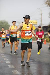 BIB: 46381
                            <button type="button" onclick="openModal(8984846)" class="btn btn-primary btn-sm float-right btn-popup" data-toggle="modal" data-target=".modal-high-quality">
                        <i class="fas fa-shopping-cart"></i> Add to Cart
                    </button>
                                            <button type="button" onclick="isThisMe(8984846, true)" class="btn btn-success btn-sm float-right btn-popup btn-isme hidden" data-toggle="tooltip" data-placement="bottom" title="นี่คือรูปของคุณใช่ไหม คลิกที่นี่เพื่อเอาเข้าอัลบั้ม">
                        <i class="fas fa-plus"></i> Add to album
                    </button>
                    <button type="button" onclick="isThisMe(8984846, false)" class="btn btn-warning btn-sm float-right btn-popup btn-isnotme hidden">
                        <i class="fas fa-ban"></i> Remove from album
                    </button>
