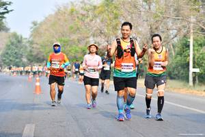 BIB: 401, 17855
                            <button type="button" onclick="openModal(8963608)" class="btn btn-primary btn-sm float-right btn-popup" data-toggle="modal" data-target=".modal-high-quality">
                        <i class="fas fa-shopping-cart"></i> Add to Cart
                    </button>
                                            <button type="button" onclick="isThisMe(8963608, true)" class="btn btn-success btn-sm float-right btn-popup btn-isme hidden" data-toggle="tooltip" data-placement="bottom" title="นี่คือรูปของคุณใช่ไหม คลิกที่นี่เพื่อเอาเข้าอัลบั้ม">
                        <i class="fas fa-plus"></i> Add to album
                    </button>
                    <button type="button" onclick="isThisMe(8963608, false)" class="btn btn-warning btn-sm float-right btn-popup btn-isnotme hidden">
                        <i class="fas fa-ban"></i> Remove from album
                    </button>