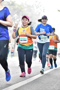 BIB: 26042, 27988
                            <button type="button" onclick="openModal(8545634)" class="btn btn-primary btn-sm float-right btn-popup" data-toggle="modal" data-target=".modal-high-quality">
                        <i class="fas fa-shopping-cart"></i> Add to Cart
                    </button>
                                            <button type="button" onclick="isThisMe(8545634, true)" class="btn btn-success btn-sm float-right btn-popup btn-isme hidden" data-toggle="tooltip" data-placement="bottom" title="นี่คือรูปของคุณใช่ไหม คลิกที่นี่เพื่อเอาเข้าอัลบั้ม">
                        <i class="fas fa-plus"></i> Add to album
                    </button>
                    <button type="button" onclick="isThisMe(8545634, false)" class="btn btn-warning btn-sm float-right btn-popup btn-isnotme hidden">
                        <i class="fas fa-ban"></i> Remove from album
                    </button>
