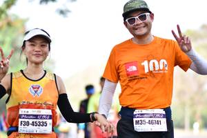 BIB: 100, 42195, 46741, 45335
                            <button type="button" onclick="openModal(8567943)" class="btn btn-primary btn-sm float-right btn-popup" data-toggle="modal" data-target=".modal-high-quality">
                        <i class="fas fa-shopping-cart"></i> Add to Cart
                    </button>
                                            <button type="button" onclick="isThisMe(8567943, true)" class="btn btn-success btn-sm float-right btn-popup btn-isme hidden" data-toggle="tooltip" data-placement="bottom" title="นี่คือรูปของคุณใช่ไหม คลิกที่นี่เพื่อเอาเข้าอัลบั้ม">
                        <i class="fas fa-plus"></i> Add to album
                    </button>
                    <button type="button" onclick="isThisMe(8567943, false)" class="btn btn-warning btn-sm float-right btn-popup btn-isnotme hidden">
                        <i class="fas fa-ban"></i> Remove from album
                    </button>