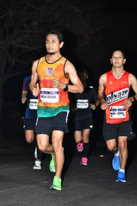 BIB: 41388, 330, 0993
                            <button type="button" onclick="openModal(7291748)" class="btn btn-primary btn-sm float-right btn-popup" data-toggle="modal" data-target=".modal-high-quality">
                        <i class="fas fa-shopping-cart"></i> Add to Cart
                    </button>
                                            <button type="button" onclick="isThisMe(7291748, true)" class="btn btn-success btn-sm float-right btn-popup btn-isme hidden" data-toggle="tooltip" data-placement="bottom" title="นี่คือรูปของคุณใช่ไหม คลิกที่นี่เพื่อเอาเข้าอัลบั้ม">
                        <i class="fas fa-plus"></i> Add to album
                    </button>
                    <button type="button" onclick="isThisMe(7291748, false)" class="btn btn-warning btn-sm float-right btn-popup btn-isnotme hidden">
                        <i class="fas fa-ban"></i> Remove from album
                    </button>
