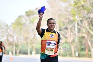 BIB: 41914
                            <button type="button" onclick="openModal(8569310)" class="btn btn-primary btn-sm float-right btn-popup" data-toggle="modal" data-target=".modal-high-quality">
                        <i class="fas fa-shopping-cart"></i> Add to Cart
                    </button>
                                            <button type="button" onclick="isThisMe(8569310, true)" class="btn btn-success btn-sm float-right btn-popup btn-isme hidden" data-toggle="tooltip" data-placement="bottom" title="นี่คือรูปของคุณใช่ไหม คลิกที่นี่เพื่อเอาเข้าอัลบั้ม">
                        <i class="fas fa-plus"></i> Add to album
                    </button>
                    <button type="button" onclick="isThisMe(8569310, false)" class="btn btn-warning btn-sm float-right btn-popup btn-isnotme hidden">
                        <i class="fas fa-ban"></i> Remove from album
                    </button>