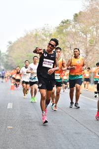 BIB: 4218
                            <button type="button" onclick="openModal(9890382)" class="btn btn-primary btn-sm float-right btn-popup" data-toggle="modal" data-target=".modal-high-quality">
                        <i class="fas fa-shopping-cart"></i> Add to Cart
                    </button>
                                            <button type="button" onclick="isThisMe(9890382, true)" class="btn btn-success btn-sm float-right btn-popup btn-isme hidden" data-toggle="tooltip" data-placement="bottom" title="นี่คือรูปของคุณใช่ไหม คลิกที่นี่เพื่อเอาเข้าอัลบั้ม">
                        <i class="fas fa-plus"></i> Add to album
                    </button>
                    <button type="button" onclick="isThisMe(9890382, false)" class="btn btn-warning btn-sm float-right btn-popup btn-isnotme hidden">
                        <i class="fas fa-ban"></i> Remove from album
                    </button>