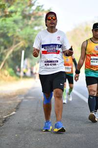 BIB: 42186
                            <button type="button" onclick="openModal(8660870)" class="btn btn-primary btn-sm float-right btn-popup" data-toggle="modal" data-target=".modal-high-quality">
                        <i class="fas fa-shopping-cart"></i> Add to Cart
                    </button>
                                            <button type="button" onclick="isThisMe(8660870, true)" class="btn btn-success btn-sm float-right btn-popup btn-isme hidden" data-toggle="tooltip" data-placement="bottom" title="นี่คือรูปของคุณใช่ไหม คลิกที่นี่เพื่อเอาเข้าอัลบั้ม">
                        <i class="fas fa-plus"></i> Add to album
                    </button>
                    <button type="button" onclick="isThisMe(8660870, false)" class="btn btn-warning btn-sm float-right btn-popup btn-isnotme hidden">
                        <i class="fas fa-ban"></i> Remove from album
                    </button>