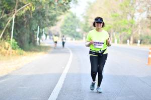 BIB: 4007
                            <button type="button" onclick="openModal(8569533)" class="btn btn-primary btn-sm float-right btn-popup" data-toggle="modal" data-target=".modal-high-quality">
                        <i class="fas fa-shopping-cart"></i> Add to Cart
                    </button>
                                            <button type="button" onclick="isThisMe(8569533, true)" class="btn btn-success btn-sm float-right btn-popup btn-isme hidden" data-toggle="tooltip" data-placement="bottom" title="นี่คือรูปของคุณใช่ไหม คลิกที่นี่เพื่อเอาเข้าอัลบั้ม">
                        <i class="fas fa-plus"></i> Add to album
                    </button>
                    <button type="button" onclick="isThisMe(8569533, false)" class="btn btn-warning btn-sm float-right btn-popup btn-isnotme hidden">
                        <i class="fas fa-ban"></i> Remove from album
                    </button>