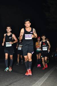 BIB: 41160, 40816
                            <button type="button" onclick="openModal(7293715)" class="btn btn-primary btn-sm float-right btn-popup" data-toggle="modal" data-target=".modal-high-quality">
                        <i class="fas fa-shopping-cart"></i> Add to Cart
                    </button>
                                            <button type="button" onclick="isThisMe(7293715, true)" class="btn btn-success btn-sm float-right btn-popup btn-isme hidden" data-toggle="tooltip" data-placement="bottom" title="นี่คือรูปของคุณใช่ไหม คลิกที่นี่เพื่อเอาเข้าอัลบั้ม">
                        <i class="fas fa-plus"></i> Add to album
                    </button>
                    <button type="button" onclick="isThisMe(7293715, false)" class="btn btn-warning btn-sm float-right btn-popup btn-isnotme hidden">
                        <i class="fas fa-ban"></i> Remove from album
                    </button>