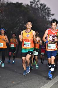 BIB: 25631
                            <button type="button" onclick="openModal(9882365)" class="btn btn-primary btn-sm float-right btn-popup" data-toggle="modal" data-target=".modal-high-quality">
                        <i class="fas fa-shopping-cart"></i> Add to Cart
                    </button>
                                            <button type="button" onclick="isThisMe(9882365, true)" class="btn btn-success btn-sm float-right btn-popup btn-isme hidden" data-toggle="tooltip" data-placement="bottom" title="นี่คือรูปของคุณใช่ไหม คลิกที่นี่เพื่อเอาเข้าอัลบั้ม">
                        <i class="fas fa-plus"></i> Add to album
                    </button>
                    <button type="button" onclick="isThisMe(9882365, false)" class="btn btn-warning btn-sm float-right btn-popup btn-isnotme hidden">
                        <i class="fas fa-ban"></i> Remove from album
                    </button>