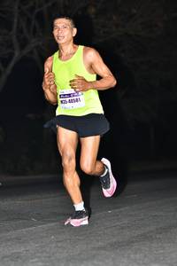 BIB: 40581
                            <button type="button" onclick="openModal(7288874)" class="btn btn-primary btn-sm float-right btn-popup" data-toggle="modal" data-target=".modal-high-quality">
                        <i class="fas fa-shopping-cart"></i> Add to Cart
                    </button>
                                            <button type="button" onclick="isThisMe(7288874, true)" class="btn btn-success btn-sm float-right btn-popup btn-isme hidden" data-toggle="tooltip" data-placement="bottom" title="นี่คือรูปของคุณใช่ไหม คลิกที่นี่เพื่อเอาเข้าอัลบั้ม">
                        <i class="fas fa-plus"></i> Add to album
                    </button>
                    <button type="button" onclick="isThisMe(7288874, false)" class="btn btn-warning btn-sm float-right btn-popup btn-isnotme hidden">
                        <i class="fas fa-ban"></i> Remove from album
                    </button>