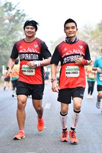 BIB: 21328, 20822
                            <button type="button" onclick="openModal(9888073)" class="btn btn-primary btn-sm float-right btn-popup" data-toggle="modal" data-target=".modal-high-quality">
                        <i class="fas fa-shopping-cart"></i> Add to Cart
                    </button>
                                            <button type="button" onclick="isThisMe(9888073, true)" class="btn btn-success btn-sm float-right btn-popup btn-isme hidden" data-toggle="tooltip" data-placement="bottom" title="นี่คือรูปของคุณใช่ไหม คลิกที่นี่เพื่อเอาเข้าอัลบั้ม">
                        <i class="fas fa-plus"></i> Add to album
                    </button>
                    <button type="button" onclick="isThisMe(9888073, false)" class="btn btn-warning btn-sm float-right btn-popup btn-isnotme hidden">
                        <i class="fas fa-ban"></i> Remove from album
                    </button>