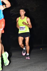 BIB: 40581
                            <button type="button" onclick="openModal(7288857)" class="btn btn-primary btn-sm float-right btn-popup" data-toggle="modal" data-target=".modal-high-quality">
                        <i class="fas fa-shopping-cart"></i> Add to Cart
                    </button>
                                            <button type="button" onclick="isThisMe(7288857, true)" class="btn btn-success btn-sm float-right btn-popup btn-isme hidden" data-toggle="tooltip" data-placement="bottom" title="นี่คือรูปของคุณใช่ไหม คลิกที่นี่เพื่อเอาเข้าอัลบั้ม">
                        <i class="fas fa-plus"></i> Add to album
                    </button>
                    <button type="button" onclick="isThisMe(7288857, false)" class="btn btn-warning btn-sm float-right btn-popup btn-isnotme hidden">
                        <i class="fas fa-ban"></i> Remove from album
                    </button>