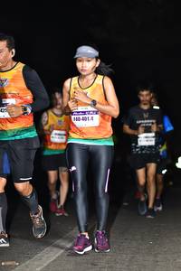BIB: 425, 4014
                            <button type="button" onclick="openModal(7773330)" class="btn btn-primary btn-sm float-right btn-popup" data-toggle="modal" data-target=".modal-high-quality">
                        <i class="fas fa-shopping-cart"></i> Add to Cart
                    </button>
                                            <button type="button" onclick="isThisMe(7773330, true)" class="btn btn-success btn-sm float-right btn-popup btn-isme hidden" data-toggle="tooltip" data-placement="bottom" title="นี่คือรูปของคุณใช่ไหม คลิกที่นี่เพื่อเอาเข้าอัลบั้ม">
                        <i class="fas fa-plus"></i> Add to album
                    </button>
                    <button type="button" onclick="isThisMe(7773330, false)" class="btn btn-warning btn-sm float-right btn-popup btn-isnotme hidden">
                        <i class="fas fa-ban"></i> Remove from album
                    </button>