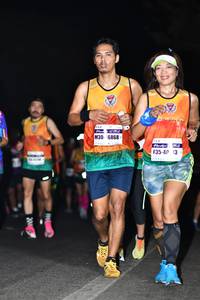 BIB: 6868
                            <button type="button" onclick="openModal(7590424)" class="btn btn-primary btn-sm float-right btn-popup" data-toggle="modal" data-target=".modal-high-quality">
                        <i class="fas fa-shopping-cart"></i> Add to Cart
                    </button>
                                            <button type="button" onclick="isThisMe(7590424, true)" class="btn btn-success btn-sm float-right btn-popup btn-isme hidden" data-toggle="tooltip" data-placement="bottom" title="นี่คือรูปของคุณใช่ไหม คลิกที่นี่เพื่อเอาเข้าอัลบั้ม">
                        <i class="fas fa-plus"></i> Add to album
                    </button>
                    <button type="button" onclick="isThisMe(7590424, false)" class="btn btn-warning btn-sm float-right btn-popup btn-isnotme hidden">
                        <i class="fas fa-ban"></i> Remove from album
                    </button>