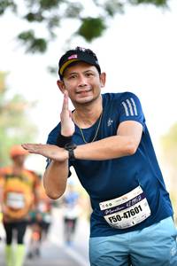 BIB: 42195, 47601
                            <button type="button" onclick="openModal(8565827)" class="btn btn-primary btn-sm float-right btn-popup" data-toggle="modal" data-target=".modal-high-quality">
                        <i class="fas fa-shopping-cart"></i> Add to Cart
                    </button>
                                            <button type="button" onclick="isThisMe(8565827, true)" class="btn btn-success btn-sm float-right btn-popup btn-isme hidden" data-toggle="tooltip" data-placement="bottom" title="นี่คือรูปของคุณใช่ไหม คลิกที่นี่เพื่อเอาเข้าอัลบั้ม">
                        <i class="fas fa-plus"></i> Add to album
                    </button>
                    <button type="button" onclick="isThisMe(8565827, false)" class="btn btn-warning btn-sm float-right btn-popup btn-isnotme hidden">
                        <i class="fas fa-ban"></i> Remove from album
                    </button>