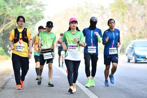 BIB: 45332, 433, 304122
                            <button type="button" onclick="openModal(8566011)" class="btn btn-primary btn-sm float-right btn-popup" data-toggle="modal" data-target=".modal-high-quality">
                        <i class="fas fa-shopping-cart"></i> Add to Cart
                    </button>
                                            <button type="button" onclick="isThisMe(8566011, true)" class="btn btn-success btn-sm float-right btn-popup btn-isme hidden" data-toggle="tooltip" data-placement="bottom" title="นี่คือรูปของคุณใช่ไหม คลิกที่นี่เพื่อเอาเข้าอัลบั้ม">
                        <i class="fas fa-plus"></i> Add to album
                    </button>
                    <button type="button" onclick="isThisMe(8566011, false)" class="btn btn-warning btn-sm float-right btn-popup btn-isnotme hidden">
                        <i class="fas fa-ban"></i> Remove from album
                    </button>