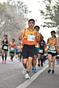 BIB: 28076, 252
                            <button type="button" onclick="openModal(8436091)" class="btn btn-primary btn-sm float-right btn-popup" data-toggle="modal" data-target=".modal-high-quality">
                        <i class="fas fa-shopping-cart"></i> Add to Cart
                    </button>
                                            <button type="button" onclick="isThisMe(8436091, true)" class="btn btn-success btn-sm float-right btn-popup btn-isme hidden" data-toggle="tooltip" data-placement="bottom" title="นี่คือรูปของคุณใช่ไหม คลิกที่นี่เพื่อเอาเข้าอัลบั้ม">
                        <i class="fas fa-plus"></i> Add to album
                    </button>
                    <button type="button" onclick="isThisMe(8436091, false)" class="btn btn-warning btn-sm float-right btn-popup btn-isnotme hidden">
                        <i class="fas fa-ban"></i> Remove from album
                    </button>