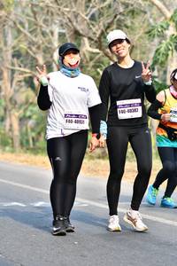 BIB: 40382, 40931
                            <button type="button" onclick="openModal(8867264)" class="btn btn-primary btn-sm float-right btn-popup" data-toggle="modal" data-target=".modal-high-quality">
                        <i class="fas fa-shopping-cart"></i> Add to Cart
                    </button>
                                            <button type="button" onclick="isThisMe(8867264, true)" class="btn btn-success btn-sm float-right btn-popup btn-isme hidden" data-toggle="tooltip" data-placement="bottom" title="นี่คือรูปของคุณใช่ไหม คลิกที่นี่เพื่อเอาเข้าอัลบั้ม">
                        <i class="fas fa-plus"></i> Add to album
                    </button>
                    <button type="button" onclick="isThisMe(8867264, false)" class="btn btn-warning btn-sm float-right btn-popup btn-isnotme hidden">
                        <i class="fas fa-ban"></i> Remove from album
                    </button>