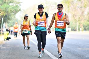 BIB: 40719, 45733
                            <button type="button" onclick="openModal(8555616)" class="btn btn-primary btn-sm float-right btn-popup" data-toggle="modal" data-target=".modal-high-quality">
                        <i class="fas fa-shopping-cart"></i> Add to Cart
                    </button>
                                            <button type="button" onclick="isThisMe(8555616, true)" class="btn btn-success btn-sm float-right btn-popup btn-isme hidden" data-toggle="tooltip" data-placement="bottom" title="นี่คือรูปของคุณใช่ไหม คลิกที่นี่เพื่อเอาเข้าอัลบั้ม">
                        <i class="fas fa-plus"></i> Add to album
                    </button>
                    <button type="button" onclick="isThisMe(8555616, false)" class="btn btn-warning btn-sm float-right btn-popup btn-isnotme hidden">
                        <i class="fas fa-ban"></i> Remove from album
                    </button>