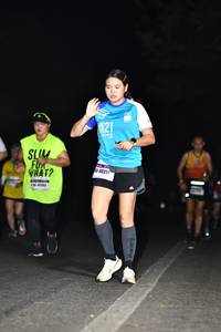 BIB: 521, 40311
                            <button type="button" onclick="openModal(7996981)" class="btn btn-primary btn-sm float-right btn-popup" data-toggle="modal" data-target=".modal-high-quality">
                        <i class="fas fa-shopping-cart"></i> Add to Cart
                    </button>
                                            <button type="button" onclick="isThisMe(7996981, true)" class="btn btn-success btn-sm float-right btn-popup btn-isme hidden" data-toggle="tooltip" data-placement="bottom" title="นี่คือรูปของคุณใช่ไหม คลิกที่นี่เพื่อเอาเข้าอัลบั้ม">
                        <i class="fas fa-plus"></i> Add to album
                    </button>
                    <button type="button" onclick="isThisMe(7996981, false)" class="btn btn-warning btn-sm float-right btn-popup btn-isnotme hidden">
                        <i class="fas fa-ban"></i> Remove from album
                    </button>