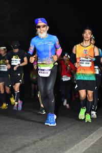 BIB: 0742, 012, 41126
                            <button type="button" onclick="openModal(7416308)" class="btn btn-primary btn-sm float-right btn-popup" data-toggle="modal" data-target=".modal-high-quality">
                        <i class="fas fa-shopping-cart"></i> Add to Cart
                    </button>
                                            <button type="button" onclick="isThisMe(7416308, true)" class="btn btn-success btn-sm float-right btn-popup btn-isme hidden" data-toggle="tooltip" data-placement="bottom" title="นี่คือรูปของคุณใช่ไหม คลิกที่นี่เพื่อเอาเข้าอัลบั้ม">
                        <i class="fas fa-plus"></i> Add to album
                    </button>
                    <button type="button" onclick="isThisMe(7416308, false)" class="btn btn-warning btn-sm float-right btn-popup btn-isnotme hidden">
                        <i class="fas fa-ban"></i> Remove from album
                    </button>