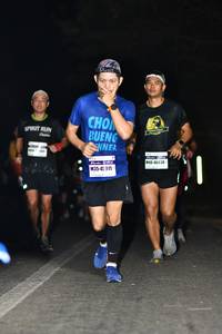 BIB: 46438, 911
                            <button type="button" onclick="openModal(7570120)" class="btn btn-primary btn-sm float-right btn-popup" data-toggle="modal" data-target=".modal-high-quality">
                        <i class="fas fa-shopping-cart"></i> Add to Cart
                    </button>
                                            <button type="button" onclick="isThisMe(7570120, true)" class="btn btn-success btn-sm float-right btn-popup btn-isme hidden" data-toggle="tooltip" data-placement="bottom" title="นี่คือรูปของคุณใช่ไหม คลิกที่นี่เพื่อเอาเข้าอัลบั้ม">
                        <i class="fas fa-plus"></i> Add to album
                    </button>
                    <button type="button" onclick="isThisMe(7570120, false)" class="btn btn-warning btn-sm float-right btn-popup btn-isnotme hidden">
                        <i class="fas fa-ban"></i> Remove from album
                    </button>