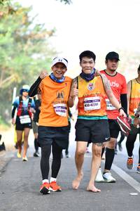 BIB: 42201, 425, 405
                            <button type="button" onclick="openModal(8567762)" class="btn btn-primary btn-sm float-right btn-popup" data-toggle="modal" data-target=".modal-high-quality">
                        <i class="fas fa-shopping-cart"></i> Add to Cart
                    </button>
                                            <button type="button" onclick="isThisMe(8567762, true)" class="btn btn-success btn-sm float-right btn-popup btn-isme hidden" data-toggle="tooltip" data-placement="bottom" title="นี่คือรูปของคุณใช่ไหม คลิกที่นี่เพื่อเอาเข้าอัลบั้ม">
                        <i class="fas fa-plus"></i> Add to album
                    </button>
                    <button type="button" onclick="isThisMe(8567762, false)" class="btn btn-warning btn-sm float-right btn-popup btn-isnotme hidden">
                        <i class="fas fa-ban"></i> Remove from album
                    </button>