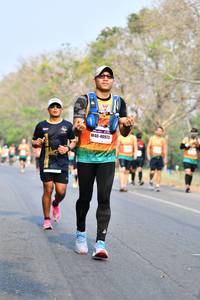 BIB: 40973
                            <button type="button" onclick="openModal(8967855)" class="btn btn-primary btn-sm float-right btn-popup" data-toggle="modal" data-target=".modal-high-quality">
                        <i class="fas fa-shopping-cart"></i> Add to Cart
                    </button>
                                            <button type="button" onclick="isThisMe(8967855, true)" class="btn btn-success btn-sm float-right btn-popup btn-isme hidden" data-toggle="tooltip" data-placement="bottom" title="นี่คือรูปของคุณใช่ไหม คลิกที่นี่เพื่อเอาเข้าอัลบั้ม">
                        <i class="fas fa-plus"></i> Add to album
                    </button>
                    <button type="button" onclick="isThisMe(8967855, false)" class="btn btn-warning btn-sm float-right btn-popup btn-isnotme hidden">
                        <i class="fas fa-ban"></i> Remove from album
                    </button>