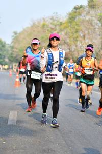 BIB: 40210
                            <button type="button" onclick="openModal(8947296)" class="btn btn-primary btn-sm float-right btn-popup" data-toggle="modal" data-target=".modal-high-quality">
                        <i class="fas fa-shopping-cart"></i> Add to Cart
                    </button>
                                            <button type="button" onclick="isThisMe(8947296, true)" class="btn btn-success btn-sm float-right btn-popup btn-isme hidden" data-toggle="tooltip" data-placement="bottom" title="นี่คือรูปของคุณใช่ไหม คลิกที่นี่เพื่อเอาเข้าอัลบั้ม">
                        <i class="fas fa-plus"></i> Add to album
                    </button>
                    <button type="button" onclick="isThisMe(8947296, false)" class="btn btn-warning btn-sm float-right btn-popup btn-isnotme hidden">
                        <i class="fas fa-ban"></i> Remove from album
                    </button>