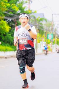 BIB: 2583
                            <button type="button" onclick="openModal(6034579)" class="btn btn-primary btn-sm float-right btn-popup" data-toggle="modal" data-target=".modal-high-quality">
                        <i class="fas fa-shopping-cart"></i> Add to Cart
                    </button>
                                            <button type="button" onclick="isThisMe(6034579, true)" class="btn btn-success btn-sm float-right btn-popup btn-isme hidden" data-toggle="tooltip" data-placement="bottom" title="นี่คือรูปของคุณใช่ไหม คลิกที่นี่เพื่อเอาเข้าอัลบั้ม">
                        <i class="fas fa-plus"></i> Add to album
                    </button>
                    <button type="button" onclick="isThisMe(6034579, false)" class="btn btn-warning btn-sm float-right btn-popup btn-isnotme hidden">
                        <i class="fas fa-ban"></i> Remove from album
                    </button>