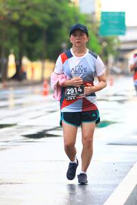 BIB: 2914, 128
                            <button type="button" onclick="openModal(5976708)" class="btn btn-primary btn-sm float-right btn-popup" data-toggle="modal" data-target=".modal-high-quality">
                        <i class="fas fa-shopping-cart"></i> Add to Cart
                    </button>
                                            <button type="button" onclick="isThisMe(5976708, true)" class="btn btn-success btn-sm float-right btn-popup btn-isme hidden" data-toggle="tooltip" data-placement="bottom" title="นี่คือรูปของคุณใช่ไหม คลิกที่นี่เพื่อเอาเข้าอัลบั้ม">
                        <i class="fas fa-plus"></i> Add to album
                    </button>
                    <button type="button" onclick="isThisMe(5976708, false)" class="btn btn-warning btn-sm float-right btn-popup btn-isnotme hidden">
                        <i class="fas fa-ban"></i> Remove from album
                    </button>