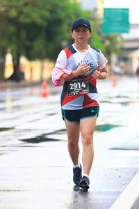 BIB: 2914, 128
                            <button type="button" onclick="openModal(5976704)" class="btn btn-primary btn-sm float-right btn-popup" data-toggle="modal" data-target=".modal-high-quality">
                        <i class="fas fa-shopping-cart"></i> Add to Cart
                    </button>
                                            <button type="button" onclick="isThisMe(5976704, true)" class="btn btn-success btn-sm float-right btn-popup btn-isme hidden" data-toggle="tooltip" data-placement="bottom" title="นี่คือรูปของคุณใช่ไหม คลิกที่นี่เพื่อเอาเข้าอัลบั้ม">
                        <i class="fas fa-plus"></i> Add to album
                    </button>
                    <button type="button" onclick="isThisMe(5976704, false)" class="btn btn-warning btn-sm float-right btn-popup btn-isnotme hidden">
                        <i class="fas fa-ban"></i> Remove from album
                    </button>