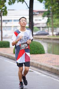 BIB: 2576
                            <button type="button" onclick="openModal(5981289)" class="btn btn-primary btn-sm float-right btn-popup" data-toggle="modal" data-target=".modal-high-quality">
                        <i class="fas fa-shopping-cart"></i> Add to Cart
                    </button>
                                            <button type="button" onclick="isThisMe(5981289, true)" class="btn btn-success btn-sm float-right btn-popup btn-isme hidden" data-toggle="tooltip" data-placement="bottom" title="นี่คือรูปของคุณใช่ไหม คลิกที่นี่เพื่อเอาเข้าอัลบั้ม">
                        <i class="fas fa-plus"></i> Add to album
                    </button>
                    <button type="button" onclick="isThisMe(5981289, false)" class="btn btn-warning btn-sm float-right btn-popup btn-isnotme hidden">
                        <i class="fas fa-ban"></i> Remove from album
                    </button>