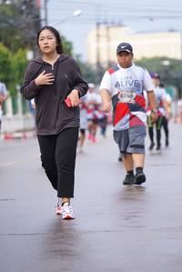 BIB: 6740
                            <button type="button" onclick="openModal(5981003)" class="btn btn-primary btn-sm float-right btn-popup" data-toggle="modal" data-target=".modal-high-quality">
                        <i class="fas fa-shopping-cart"></i> Add to Cart
                    </button>
                                            <button type="button" onclick="isThisMe(5981003, true)" class="btn btn-success btn-sm float-right btn-popup btn-isme hidden" data-toggle="tooltip" data-placement="bottom" title="นี่คือรูปของคุณใช่ไหม คลิกที่นี่เพื่อเอาเข้าอัลบั้ม">
                        <i class="fas fa-plus"></i> Add to album
                    </button>
                    <button type="button" onclick="isThisMe(5981003, false)" class="btn btn-warning btn-sm float-right btn-popup btn-isnotme hidden">
                        <i class="fas fa-ban"></i> Remove from album
                    </button>