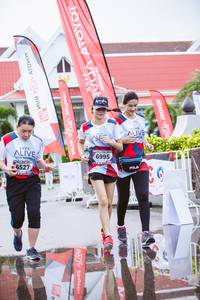 BIB: 6995, 6527
                            <button type="button" onclick="openModal(6048787)" class="btn btn-primary btn-sm float-right btn-popup" data-toggle="modal" data-target=".modal-high-quality">
                        <i class="fas fa-shopping-cart"></i> Add to Cart
                    </button>
                                            <button type="button" onclick="isThisMe(6048787, true)" class="btn btn-success btn-sm float-right btn-popup btn-isme hidden" data-toggle="tooltip" data-placement="bottom" title="นี่คือรูปของคุณใช่ไหม คลิกที่นี่เพื่อเอาเข้าอัลบั้ม">
                        <i class="fas fa-plus"></i> Add to album
                    </button>
                    <button type="button" onclick="isThisMe(6048787, false)" class="btn btn-warning btn-sm float-right btn-popup btn-isnotme hidden">
                        <i class="fas fa-ban"></i> Remove from album
                    </button>