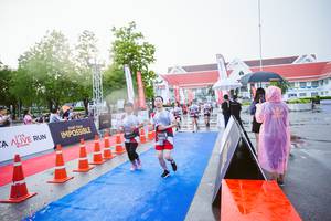 BIB: 013
                            <button type="button" onclick="openModal(6048459)" class="btn btn-primary btn-sm float-right btn-popup" data-toggle="modal" data-target=".modal-high-quality">
                        <i class="fas fa-shopping-cart"></i> Add to Cart
                    </button>
                                            <button type="button" onclick="isThisMe(6048459, true)" class="btn btn-success btn-sm float-right btn-popup btn-isme hidden" data-toggle="tooltip" data-placement="bottom" title="นี่คือรูปของคุณใช่ไหม คลิกที่นี่เพื่อเอาเข้าอัลบั้ม">
                        <i class="fas fa-plus"></i> Add to album
                    </button>
                    <button type="button" onclick="isThisMe(6048459, false)" class="btn btn-warning btn-sm float-right btn-popup btn-isnotme hidden">
                        <i class="fas fa-ban"></i> Remove from album
                    </button>