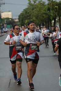 BIB: 2721, 2806
                            <button type="button" onclick="openModal(6069599)" class="btn btn-primary btn-sm float-right btn-popup" data-toggle="modal" data-target=".modal-high-quality">
                        <i class="fas fa-shopping-cart"></i> Add to Cart
                    </button>
                                            <button type="button" onclick="isThisMe(6069599, true)" class="btn btn-success btn-sm float-right btn-popup btn-isme hidden" data-toggle="tooltip" data-placement="bottom" title="นี่คือรูปของคุณใช่ไหม คลิกที่นี่เพื่อเอาเข้าอัลบั้ม">
                        <i class="fas fa-plus"></i> Add to album
                    </button>
                    <button type="button" onclick="isThisMe(6069599, false)" class="btn btn-warning btn-sm float-right btn-popup btn-isnotme hidden">
                        <i class="fas fa-ban"></i> Remove from album
                    </button>