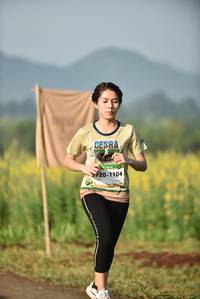 BIB: 1104
                            <button type="button" onclick="openModal(3525792)" class="btn btn-primary btn-sm float-right btn-popup" data-toggle="modal" data-target=".modal-high-quality">
                        <i class="fas fa-shopping-cart"></i> Add to Cart
                    </button>
                                            <button type="button" onclick="isThisMe(3525792, true)" class="btn btn-success btn-sm float-right btn-popup btn-isme hidden" data-toggle="tooltip" data-placement="bottom" title="นี่คือรูปของคุณใช่ไหม คลิกที่นี่เพื่อเอาเข้าอัลบั้ม">
                        <i class="fas fa-plus"></i> Add to album
                    </button>
                    <button type="button" onclick="isThisMe(3525792, false)" class="btn btn-warning btn-sm float-right btn-popup btn-isnotme hidden">
                        <i class="fas fa-ban"></i> Remove from album
                    </button>