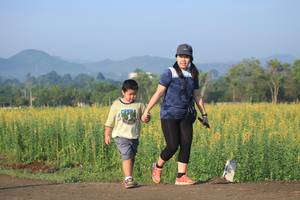 BIB: 
                            <button type="button" onclick="openModal(3523172)" class="btn btn-primary btn-sm float-right btn-popup" data-toggle="modal" data-target=".modal-high-quality">
                        <i class="fas fa-shopping-cart"></i> Add to Cart
                    </button>
                                            <button type="button" onclick="isThisMe(3523172, true)" class="btn btn-success btn-sm float-right btn-popup btn-isme hidden" data-toggle="tooltip" data-placement="bottom" title="นี่คือรูปของคุณใช่ไหม คลิกที่นี่เพื่อเอาเข้าอัลบั้ม">
                        <i class="fas fa-plus"></i> Add to album
                    </button>
                    <button type="button" onclick="isThisMe(3523172, false)" class="btn btn-warning btn-sm float-right btn-popup btn-isnotme hidden">
                        <i class="fas fa-ban"></i> Remove from album
                    </button>